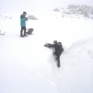 Chamois Club members breaking through a cornice on Bowfell in 2010